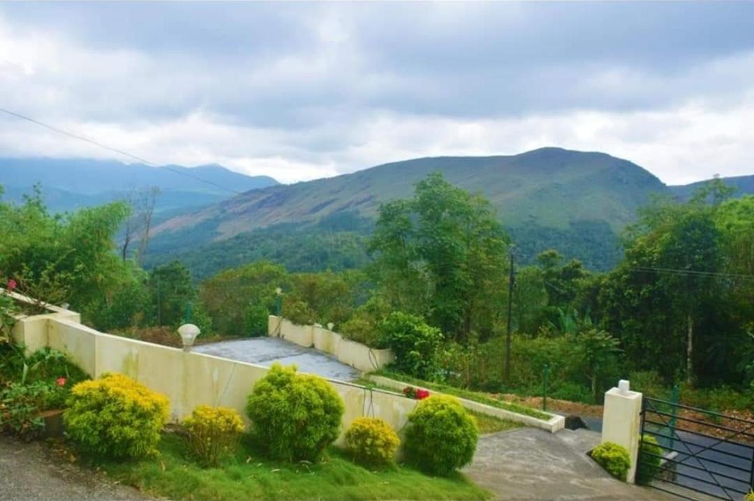 Sharon Holidays Vagamon Luaran gambar